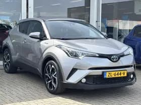 Toyota C-HR thumbnail 4