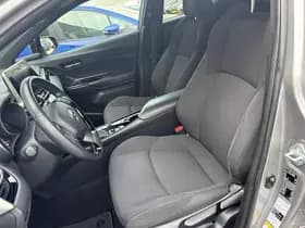 Toyota C-HR thumbnail 47