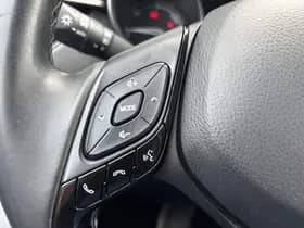 Toyota C-HR thumbnail 48