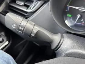 Toyota C-HR thumbnail 50