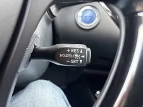 Toyota C-HR thumbnail 52