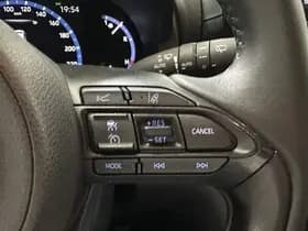 Toyota Yaris-cross thumbnail 36