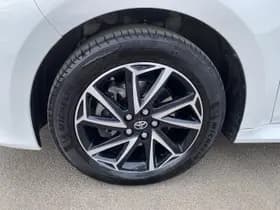 Toyota Yaris thumbnail 16