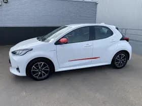 Toyota Yaris thumbnail 4