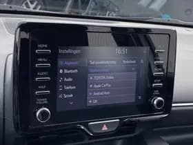 Toyota Yaris thumbnail 83