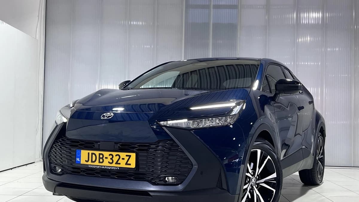 Toyota C-HR — foto 1