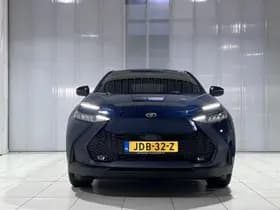 Toyota C-HR thumbnail 2