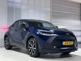 Toyota C-HR thumbnail 3