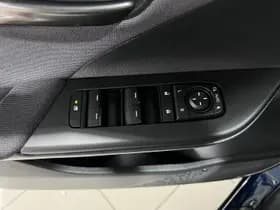 Toyota C-HR thumbnail 27