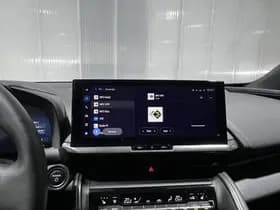 Toyota C-HR thumbnail 50