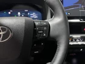 Toyota C-HR thumbnail 56