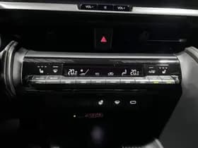 Toyota C-HR thumbnail 60