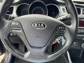 Kia Ceed thumbnail 16
