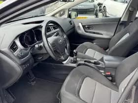 Kia Ceed thumbnail 42