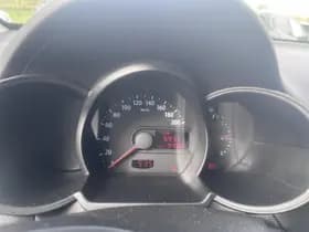 Kia Picanto thumbnail 5