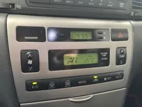 Toyota Corolla thumbnail 14