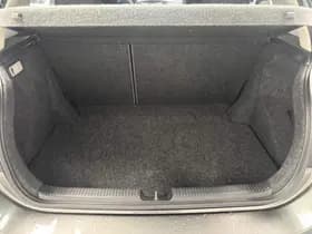 Toyota Corolla thumbnail 39