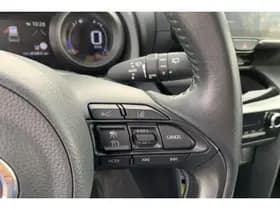 Toyota Yaris-cross thumbnail 14