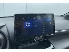 Toyota Yaris-cross thumbnail 16