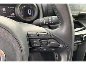 Toyota Yaris-cross thumbnail 36