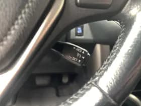 Toyota RAV4 thumbnail 12