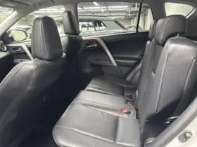 Toyota RAV4 thumbnail 31