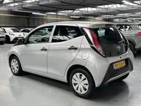 Toyota Aygo thumbnail 36