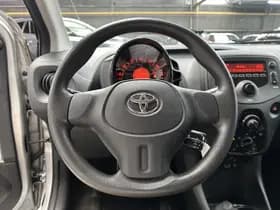 Toyota Aygo thumbnail 9