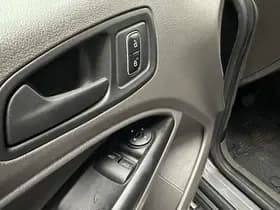 Ford Transit-connect thumbnail 27