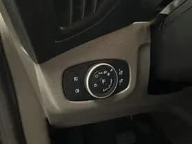 Ford Transit-connect thumbnail 30