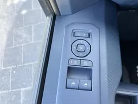 Kia Pv5 thumbnail 10