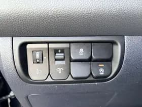 Kia Rio thumbnail 17