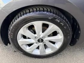 Kia Rio thumbnail 33