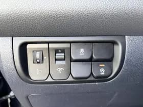 Kia Rio thumbnail 46