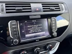 Kia Rio thumbnail 56