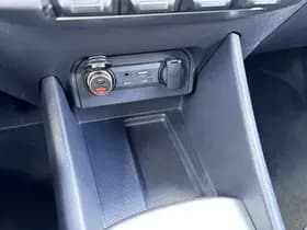 Kia Rio thumbnail 58