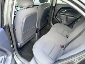 Kia Rio thumbnail 10