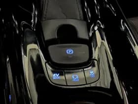 Toyota C-HR thumbnail 31