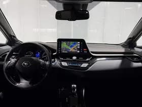 Toyota C-HR thumbnail 43