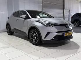 Toyota C-HR thumbnail 45