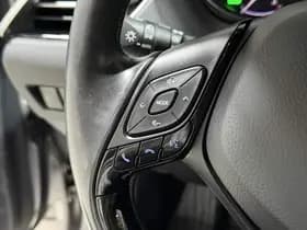 Toyota C-HR thumbnail 50