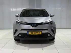 Toyota C-HR thumbnail 6