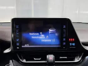 Toyota C-HR thumbnail 59