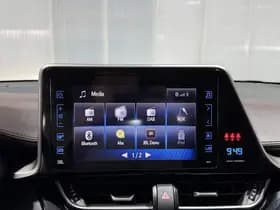 Toyota C-HR thumbnail 63