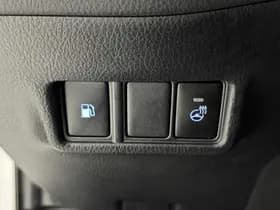 Toyota C-HR thumbnail 77