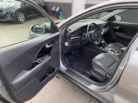 Kia Niro thumbnail 74