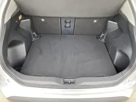 Toyota Yaris-cross thumbnail 8