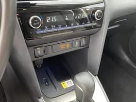 Toyota Yaris-cross thumbnail 87