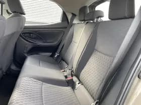Toyota Yaris thumbnail 40