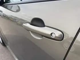 Toyota Yaris thumbnail 62